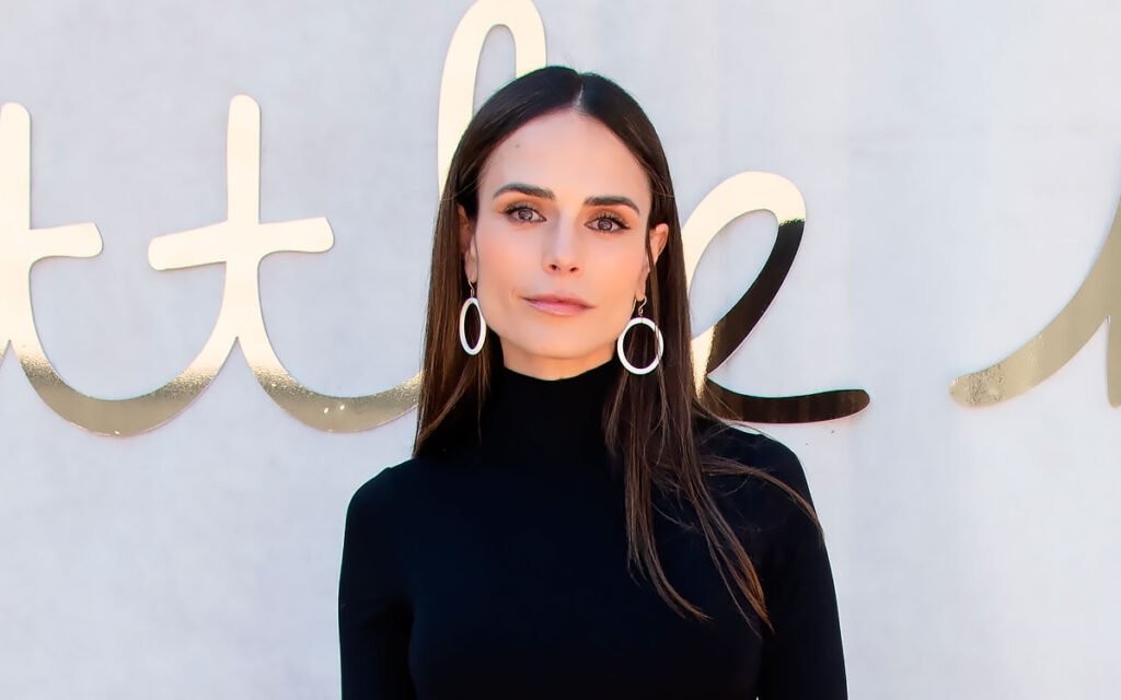 джордана брюстер